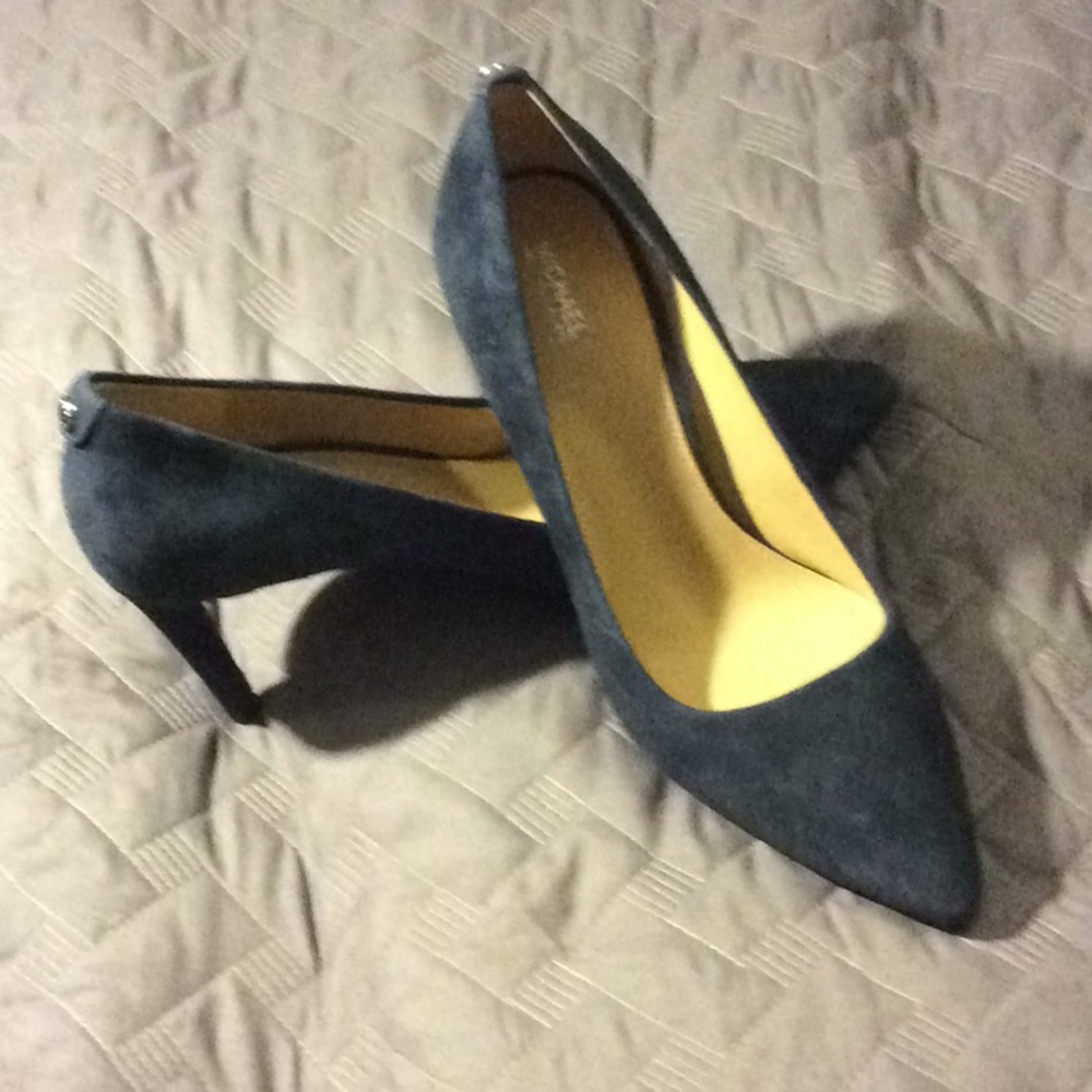 Michael kors pump